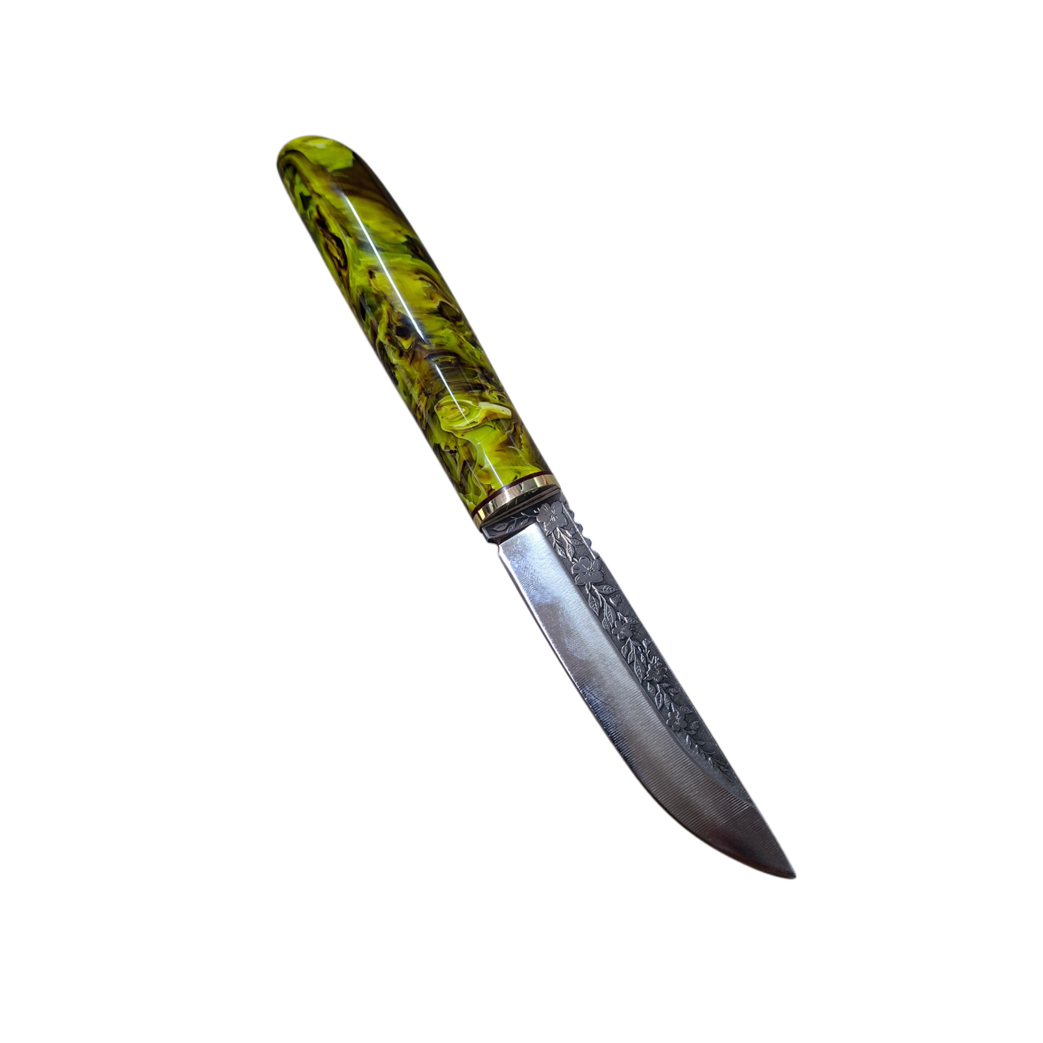 N690 Böhler Kehribar Kabzeli Çiçek Gravürlü Bıçak